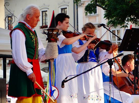 WITOME! Aby zaczarować Kraków, trzeba było ćwiczyć do występu!Zapytaj o sukces ZPiT! – pętla poznawcza