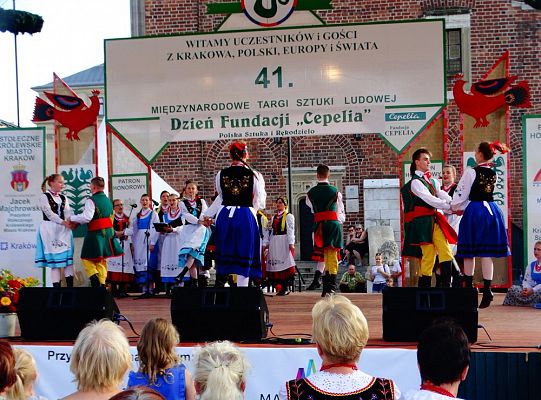 WITOME! Aby zaczarować Kraków, trzeba było ćwiczyć do występu!Zapytaj o sukces ZPiT! – pętla poznawcza