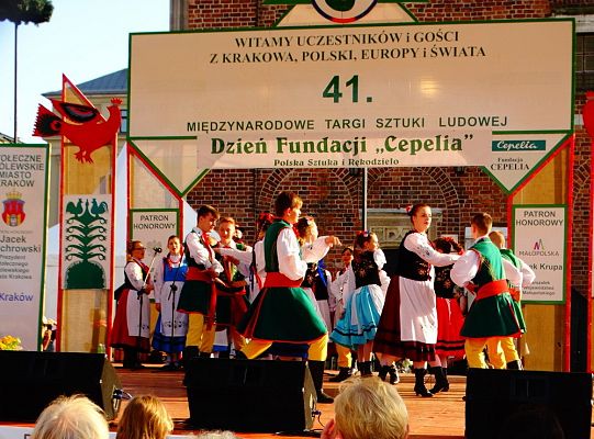 WITOME! Aby zaczarować Kraków, trzeba było ćwiczyć do występu!Zapytaj o sukces ZPiT! – pętla poznawcza