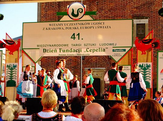 WITOME! Aby zaczarować Kraków, trzeba było ćwiczyć do występu!Zapytaj o sukces ZPiT! – pętla poznawcza