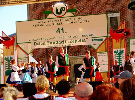 WITOME! Aby zaczarować Kraków, trzeba było ćwiczyć do występu!Zapytaj o sukces ZPiT! – pętla poznawcza