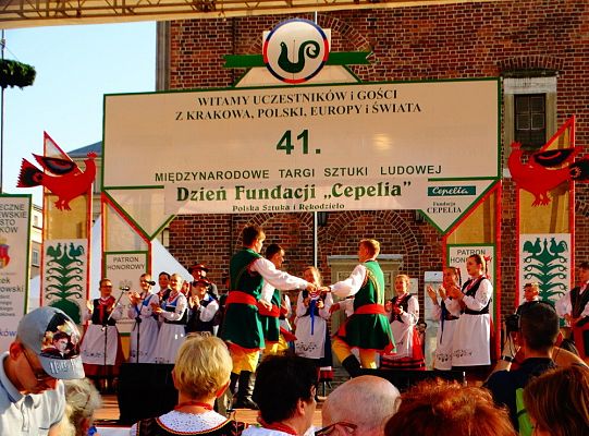 WITOME! Aby zaczarować Kraków, trzeba było ćwiczyć do występu!Zapytaj o sukces ZPiT! – pętla poznawcza