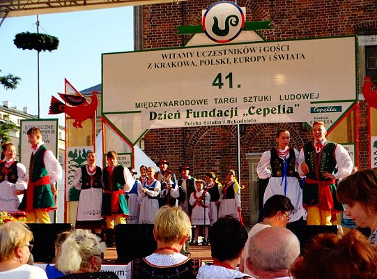 WITOME! Aby zaczarować Kraków, trzeba było ćwiczyć do występu!Zapytaj o sukces ZPiT! – pętla poznawcza