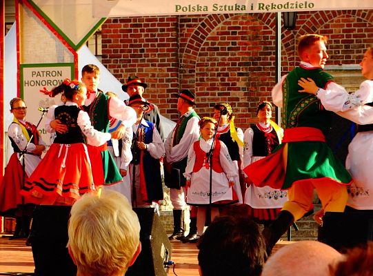 WITOME! Aby zaczarować Kraków, trzeba było ćwiczyć do występu!Zapytaj o sukces ZPiT! – pętla poznawcza