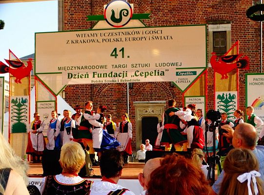 WITOME! Aby zaczarować Kraków, trzeba było ćwiczyć do występu!Zapytaj o sukces ZPiT! – pętla poznawcza