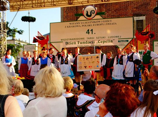 WITOME! Aby zaczarować Kraków, trzeba było ćwiczyć do występu!Zapytaj o sukces ZPiT! – pętla poznawcza