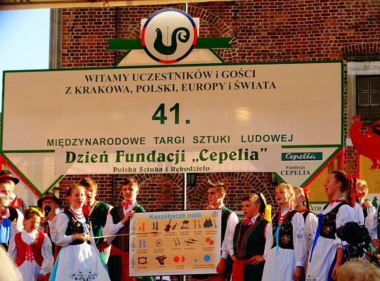 WITOME! Aby zaczarować Kraków, trzeba było ćwiczyć do występu!Zapytaj o sukces ZPiT! – pętla poznawcza