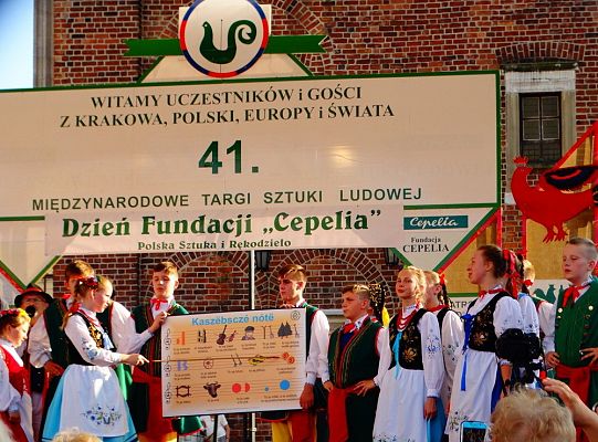 WITOME! Aby zaczarować Kraków, trzeba było ćwiczyć do występu!Zapytaj o sukces ZPiT! – pętla poznawcza