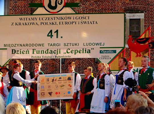 WITOME! Aby zaczarować Kraków, trzeba było ćwiczyć do występu!Zapytaj o sukces ZPiT! – pętla poznawcza