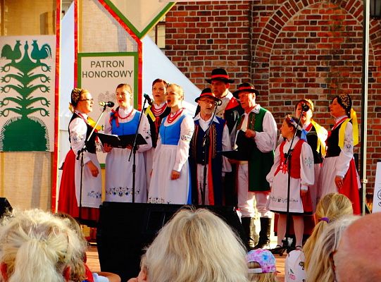 WITOME! Aby zaczarować Kraków, trzeba było ćwiczyć do występu!Zapytaj o sukces ZPiT! – pętla poznawcza