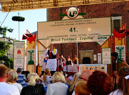 WITOME! Aby zaczarować Kraków, trzeba było ćwiczyć do występu!Zapytaj o sukces ZPiT! – pętla poznawcza