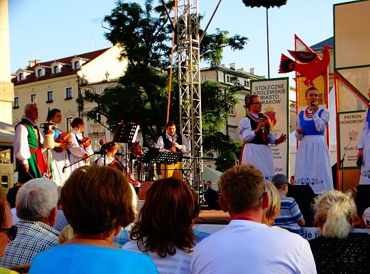 WITOME! Aby zaczarować Kraków, trzeba było ćwiczyć do występu!Zapytaj o sukces ZPiT! – pętla poznawcza