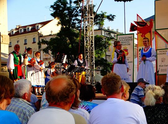 WITOME! Aby zaczarować Kraków, trzeba było ćwiczyć do występu!Zapytaj o sukces ZPiT! – pętla poznawcza