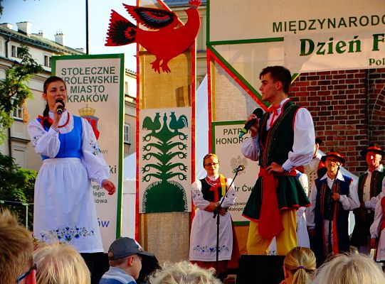 WITOME! Aby zaczarować Kraków, trzeba było ćwiczyć do występu!Zapytaj o sukces ZPiT! – pętla poznawcza