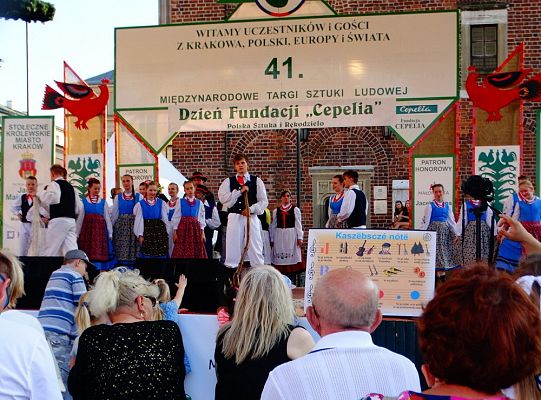 WITOME! Aby zaczarować Kraków, trzeba było ćwiczyć do występu!Zapytaj o sukces ZPiT! – pętla poznawcza