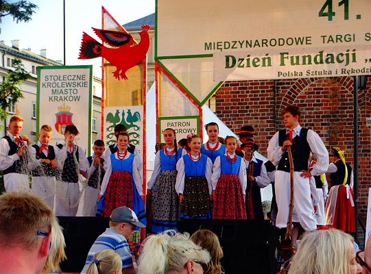 WITOME! Aby zaczarować Kraków, trzeba było ćwiczyć do występu!Zapytaj o sukces ZPiT! – pętla poznawcza