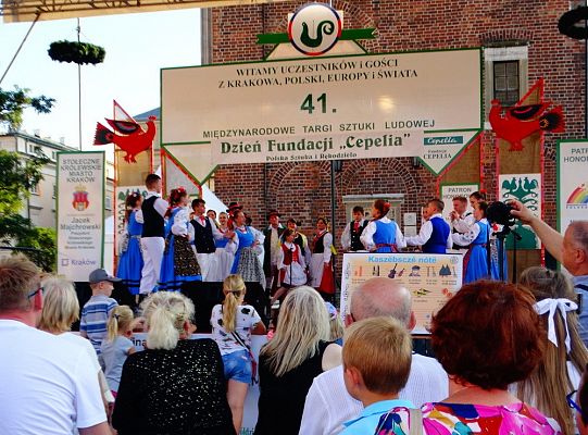 WITOME! Aby zaczarować Kraków, trzeba było ćwiczyć do występu!Zapytaj o sukces ZPiT! – pętla poznawcza