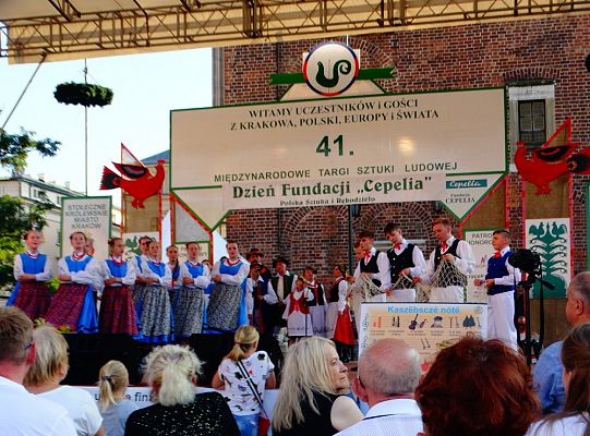 WITOME! Aby zaczarować Kraków, trzeba było ćwiczyć do występu!Zapytaj o sukces ZPiT! – pętla poznawcza