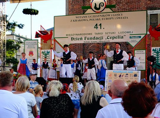 WITOME! Aby zaczarować Kraków, trzeba było ćwiczyć do występu!Zapytaj o sukces ZPiT! – pętla poznawcza