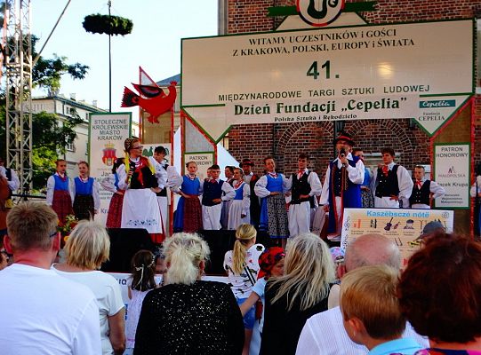 WITOME! Aby zaczarować Kraków, trzeba było ćwiczyć do występu!Zapytaj o sukces ZPiT! – pętla poznawcza