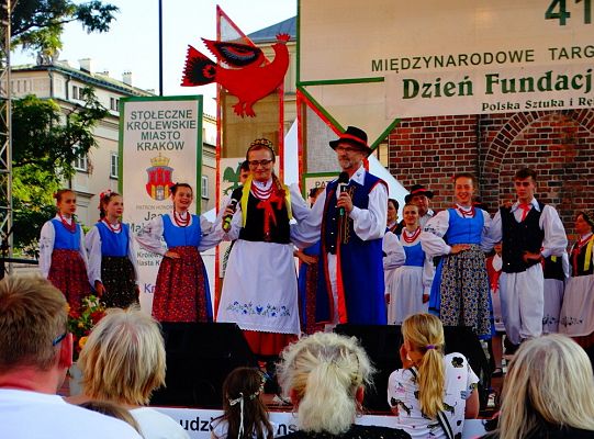 WITOME! Aby zaczarować Kraków, trzeba było ćwiczyć do występu!Zapytaj o sukces ZPiT! – pętla poznawcza