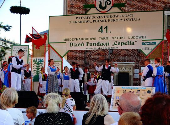 WITOME! Aby zaczarować Kraków, trzeba było ćwiczyć do występu!Zapytaj o sukces ZPiT! – pętla poznawcza