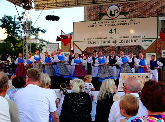 WITOME! Aby zaczarować Kraków, trzeba było ćwiczyć do występu!Zapytaj o sukces ZPiT! – pętla poznawcza