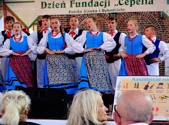 WITOME! Aby zaczarować Kraków, trzeba było ćwiczyć do występu!Zapytaj o sukces ZPiT! – pętla poznawcza