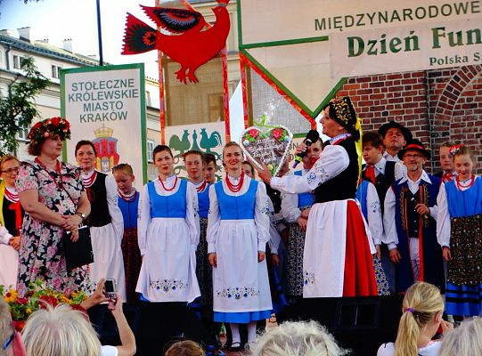 WITOME! Aby zaczarować Kraków, trzeba było ćwiczyć do występu!Zapytaj o sukces ZPiT! – pętla poznawcza