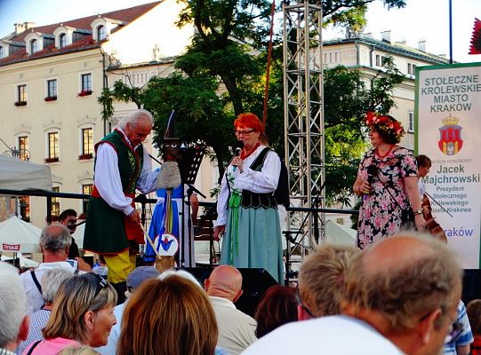 WITOME! Aby zaczarować Kraków, trzeba było ćwiczyć do występu!Zapytaj o sukces ZPiT! – pętla poznawcza