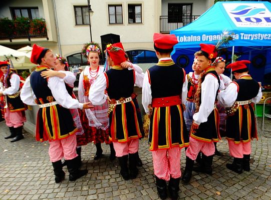 Jesteś na lęborskim „Weselu”. Dziś bawisz się razem z nami! – luka informacyjna