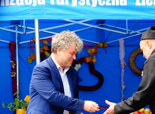 Jesteś na lęborskim „Weselu”. Dziś bawisz się razem z nami! – luka informacyjna