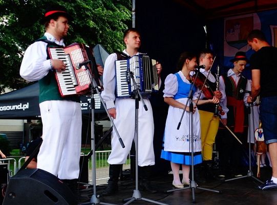 Jak wieść niesie z Kroniki Zespołu Pieśni i Tańca w Roku Pańskim 2016!