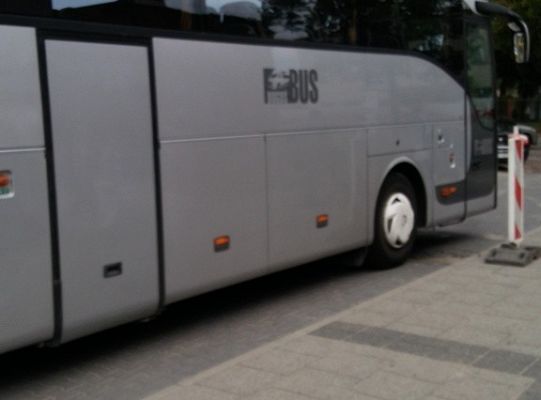 Cepeliadę w telefonie oglądać wypada....