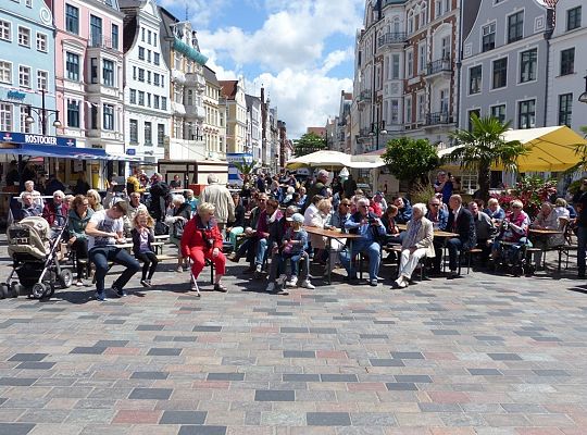 Zespół Pieśni i Tańca "Ziemia Lęborska" od piątku 21 czerwca reprezentuje miasto Lębork podczas 38. Międzynarodowego Zjazdu Hanzy 2018.