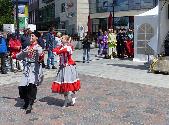 Zespół Pieśni i Tańca "Ziemia Lęborska" od piątku 21 czerwca reprezentuje miasto Lębork podczas 38. Międzynarodowego Zjazdu Hanzy 2018.