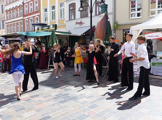 Zespół Pieśni i Tańca "Ziemia Lęborska" od piątku 21 czerwca reprezentuje miasto Lębork podczas 38. Międzynarodowego Zjazdu Hanzy 2018.