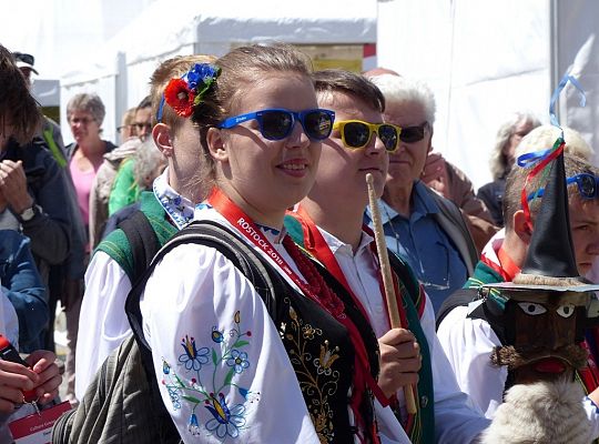 Zespół koncertuje na scenach w różnych rejonach portowego miasta