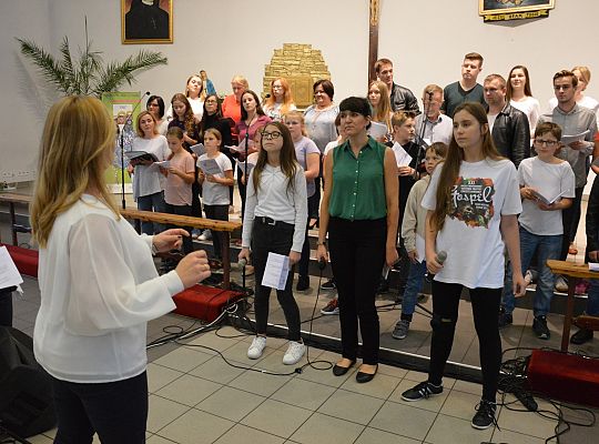 Gra na żywioł , to mocna strona koncertu GOSPEL. JP II w Miłosierdziu!